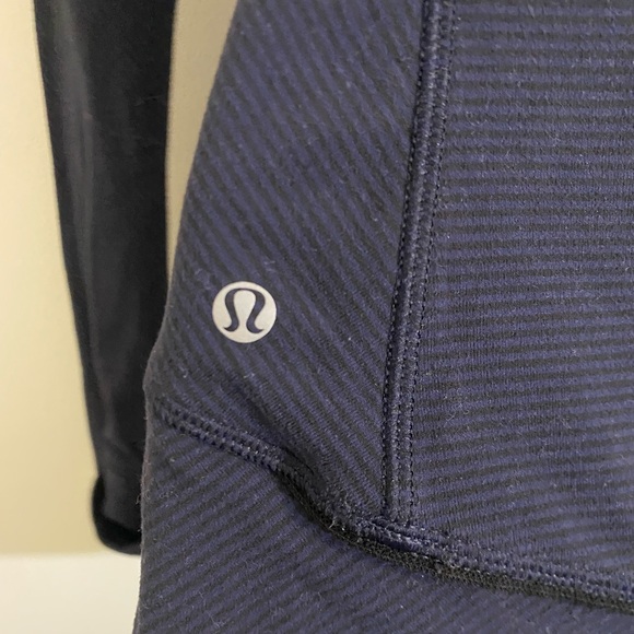 Lululemon Think Fast Pullover - Picture 8 of 8